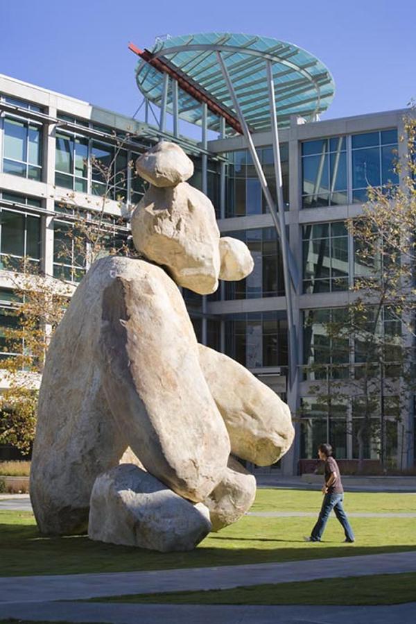 Tim Hawkinson: Bear, 2005